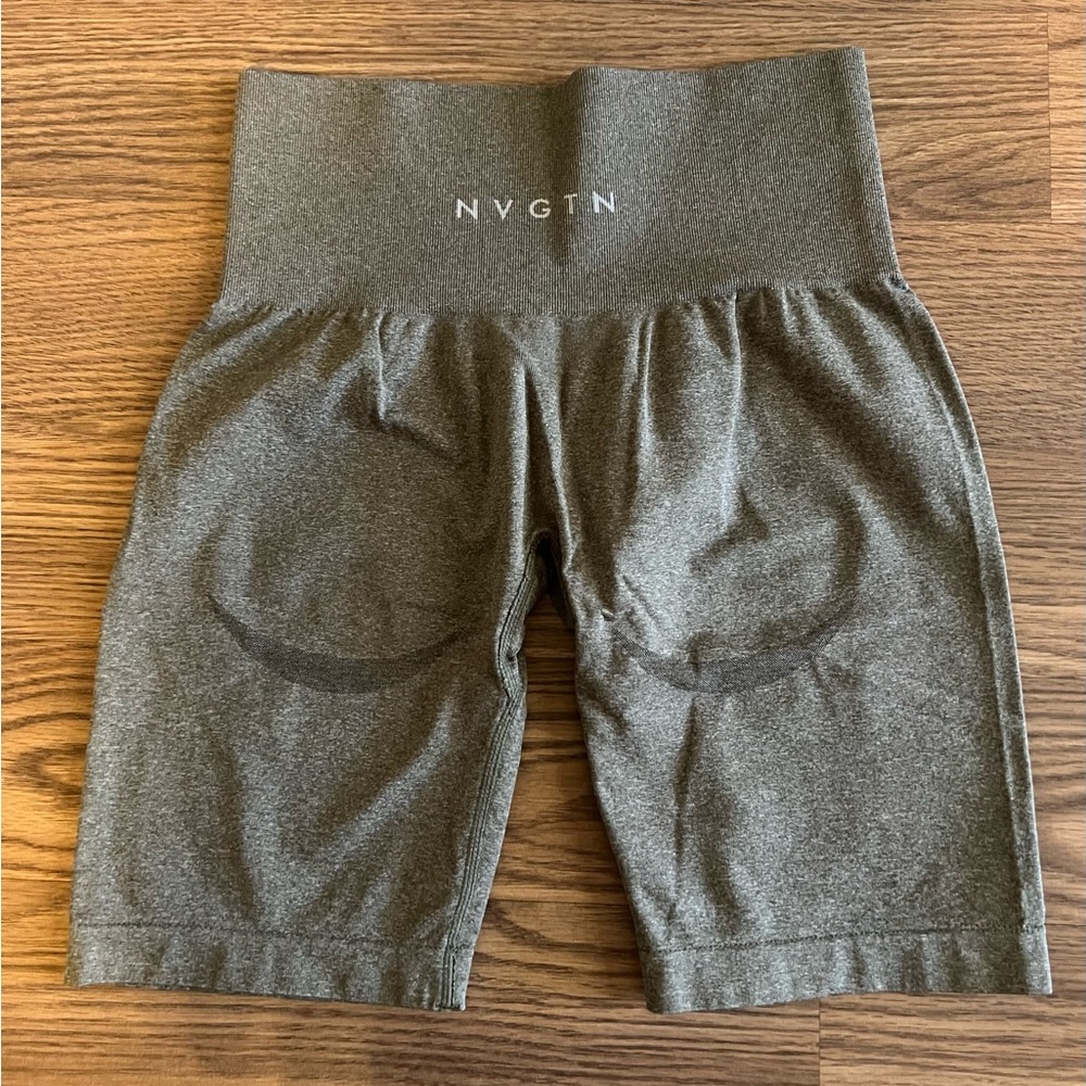 NVGTN shorts 🥝☘️